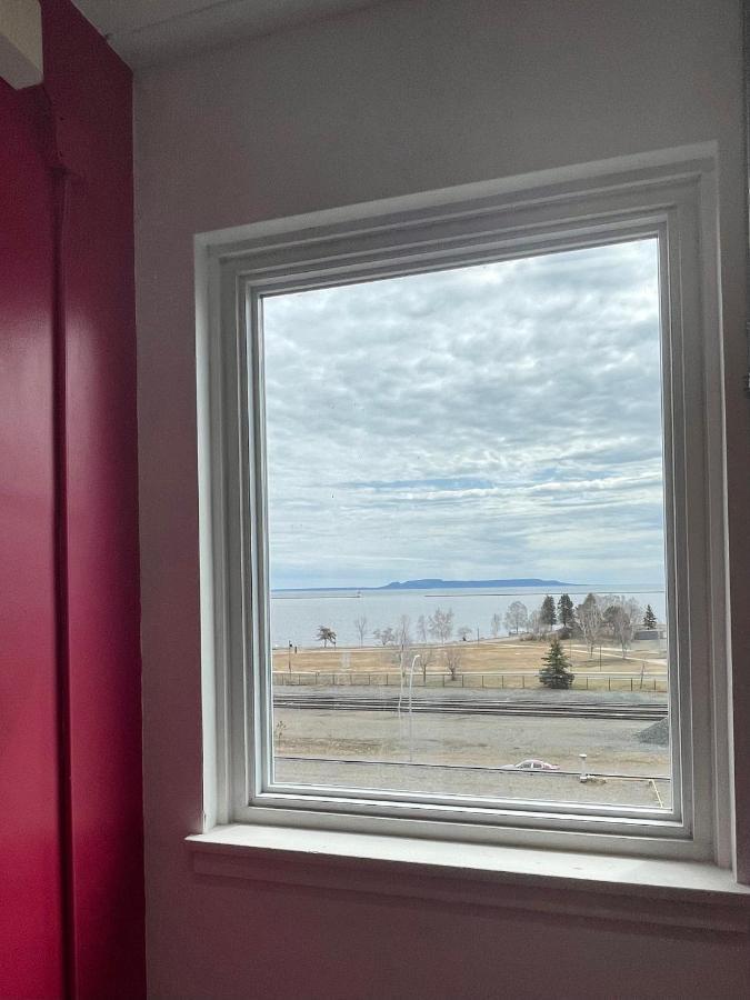 Superior Shores Hotel, BW Signature Collection Thunder Bay Bagian luar foto
