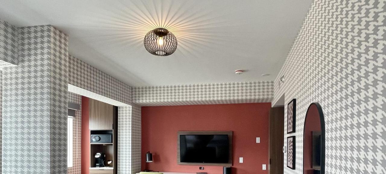 Superior Shores Hotel, BW Signature Collection Thunder Bay Bagian luar foto