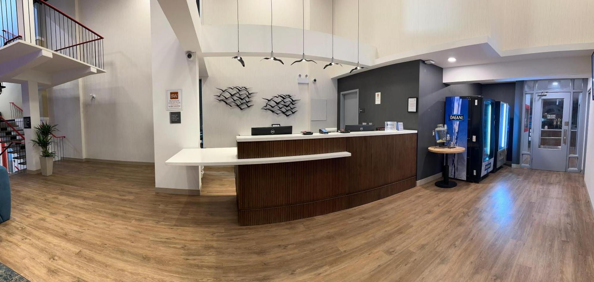 Superior Shores Hotel, BW Signature Collection Thunder Bay Bagian luar foto